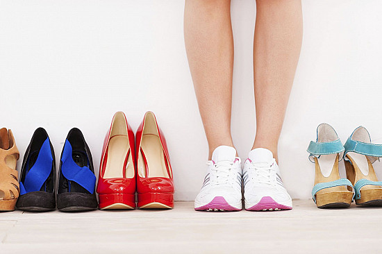 The Illusion of Size: Choose Shoes to Make Feet Look Smaller